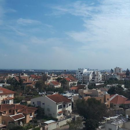 Apartamento סטודיו חדש ויפה עם נוף לים Netanya Exterior foto