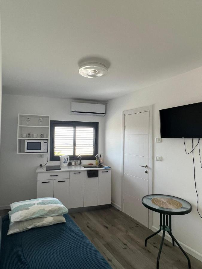 Apartamento סטודיו חדש ויפה עם נוף לים Netanya Exterior foto