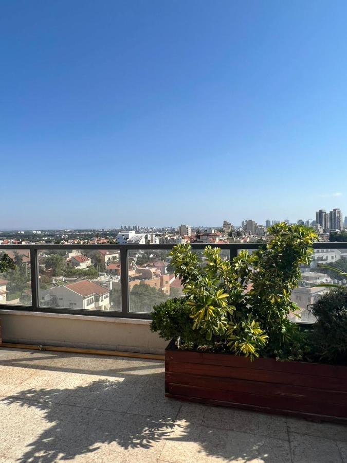 Apartamento סטודיו חדש ויפה עם נוף לים Netanya Exterior foto